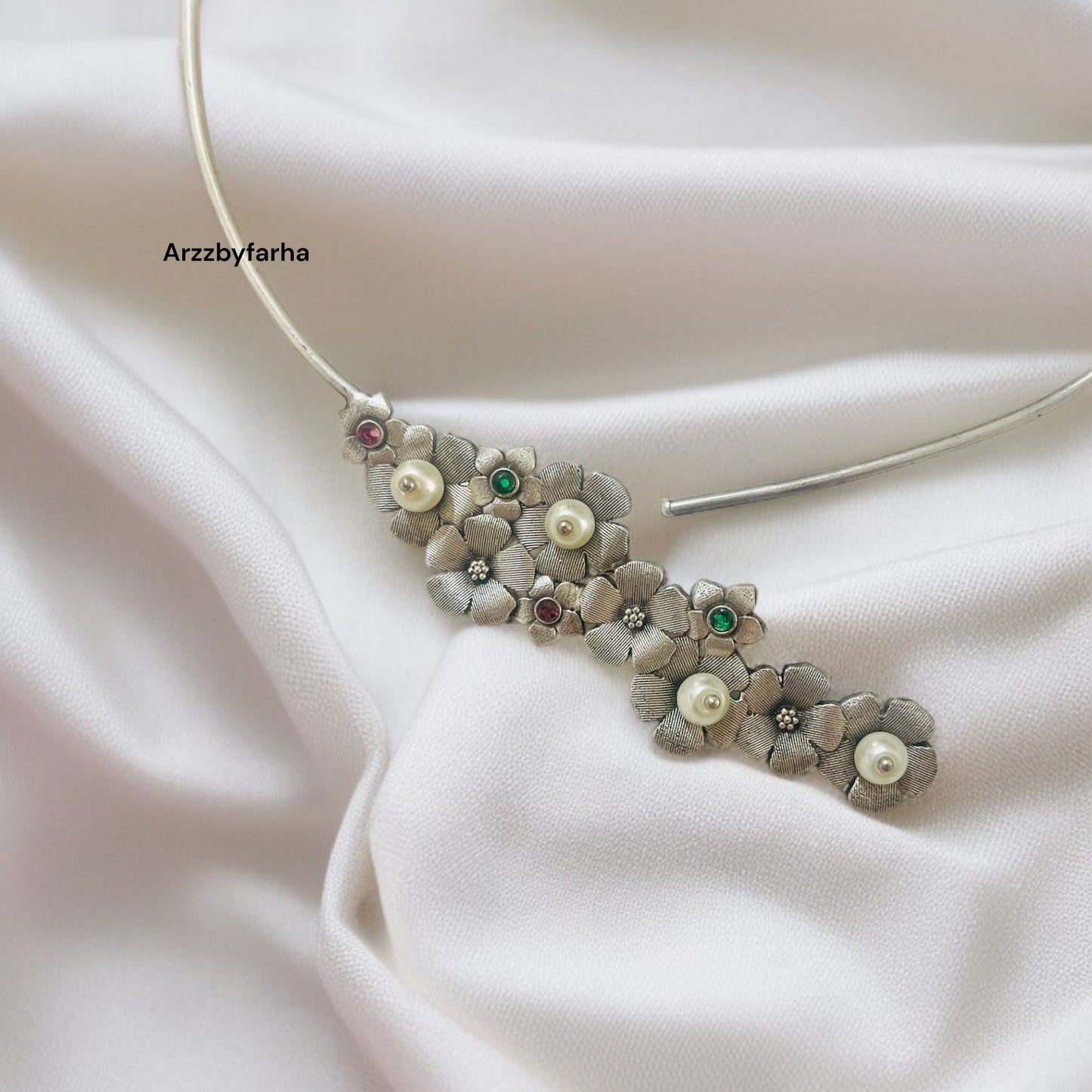 Brand Inspired Silver Tone Necklace Set