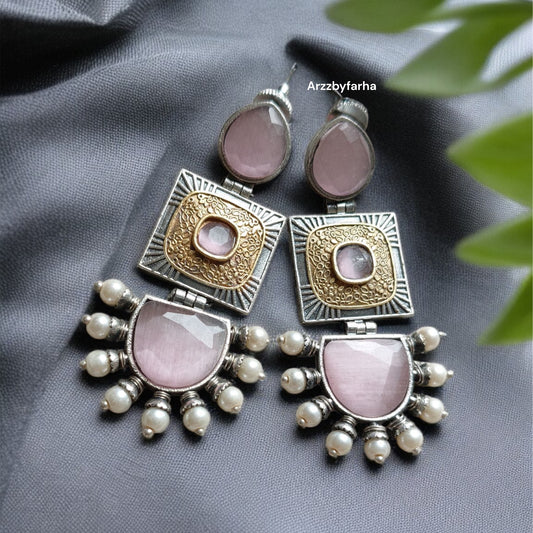 Shruti DT Drop Earring