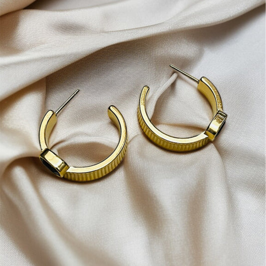 Black Stone Gold Hoop Earring