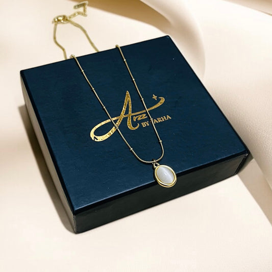 Milky White Stone Pendant Necklace