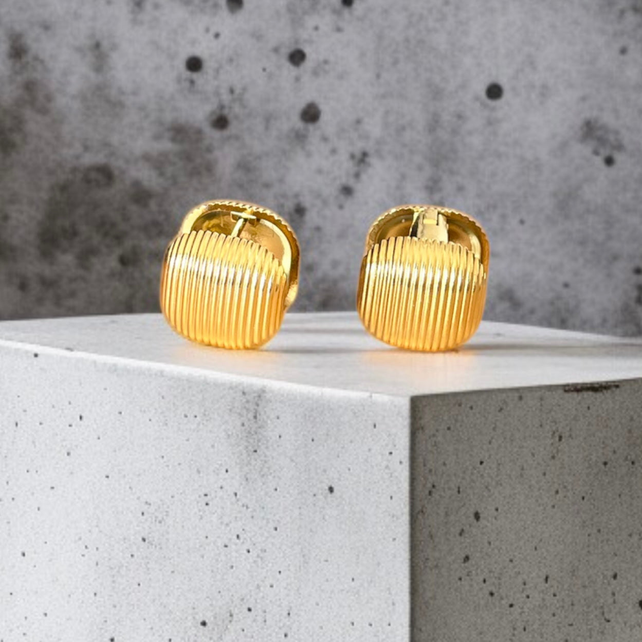 Square Gold Xuping Earrings