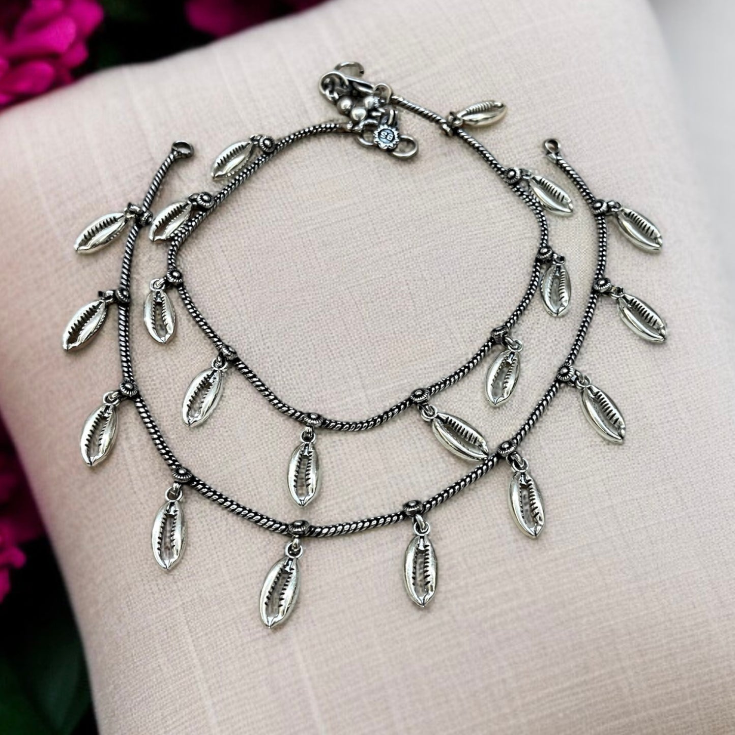 Silver Oxidised Shell Anklets