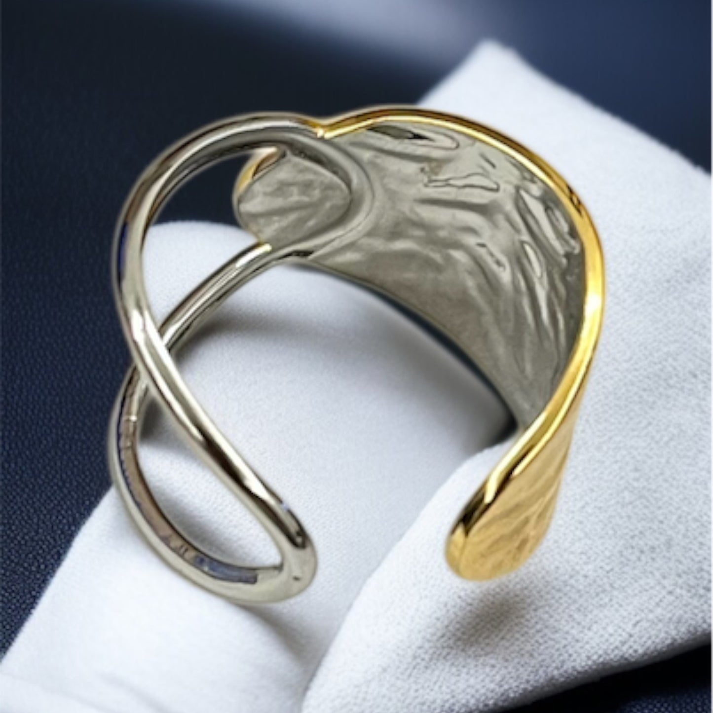 Dual Tone Antitarnish Ring
