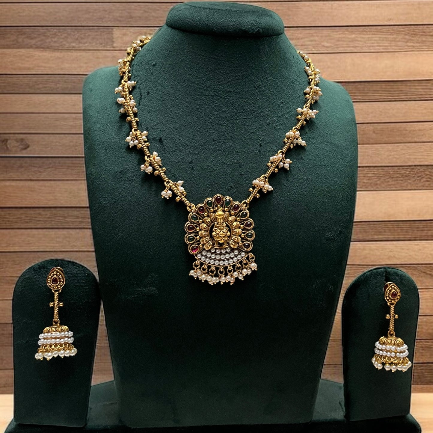Matte Gold Temple Necklace Set