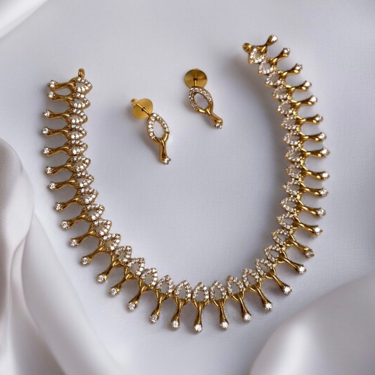 Gold Plated White Stone Necklace Set