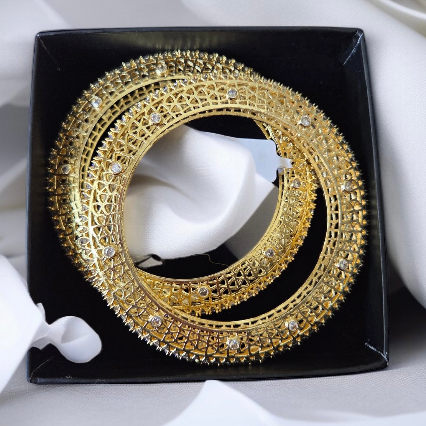 Set of 2 Golden Bangles