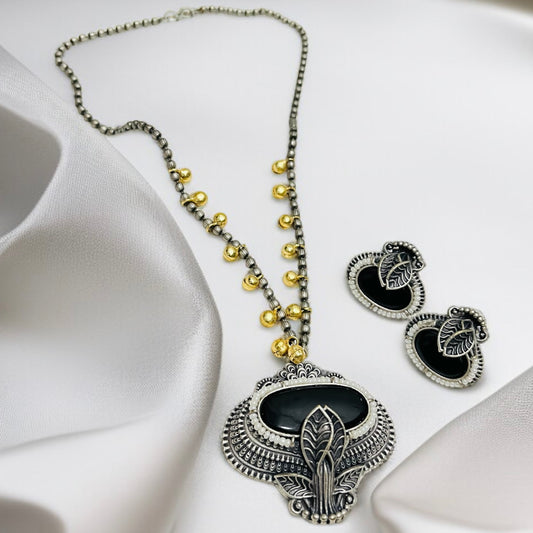 Black Stone Necklace Set