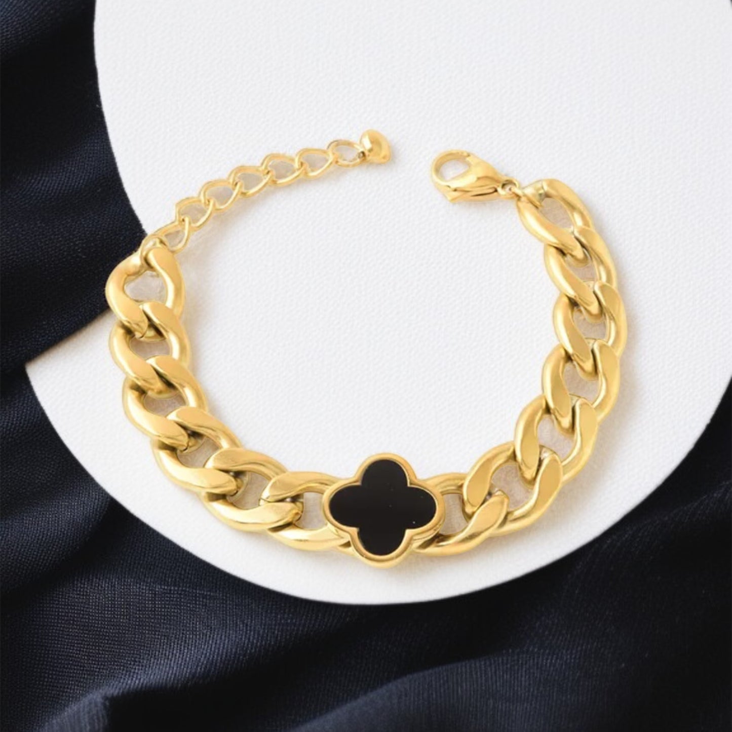 18K Gold Black Clover Chain Bracelet