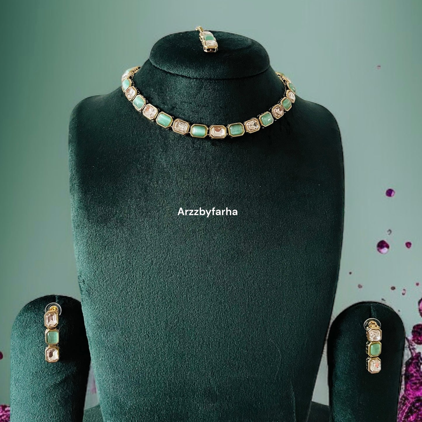 Sleek Mint & White Necklace Set