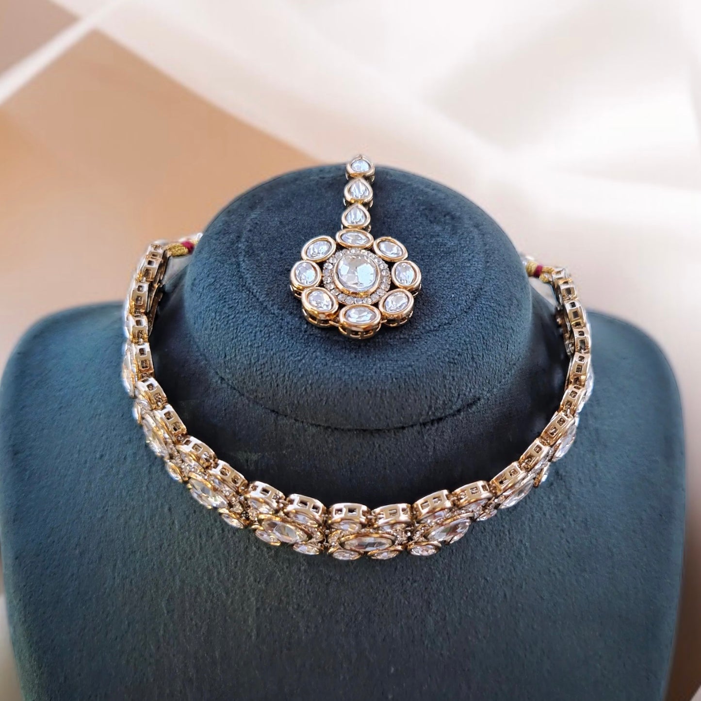 White Kundan AD Choker Necklace Set
