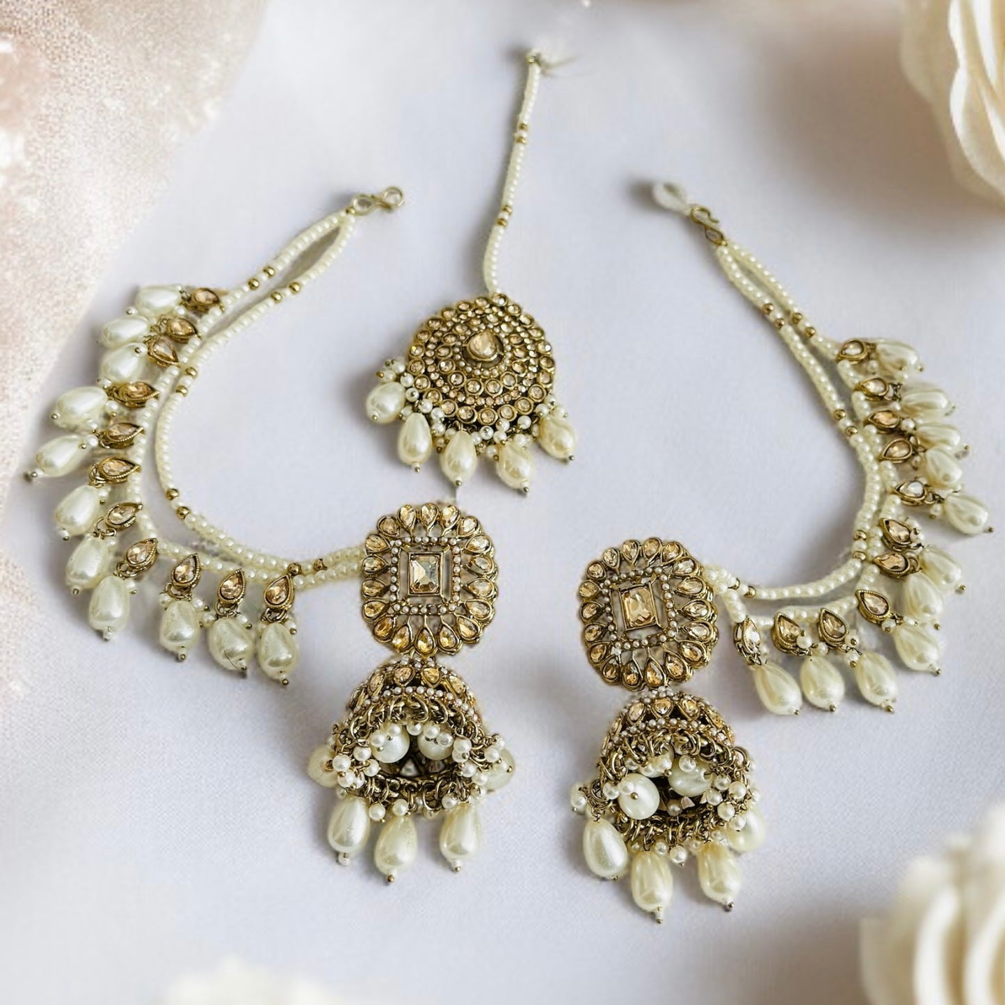 Pearl & Gold Necklace Set