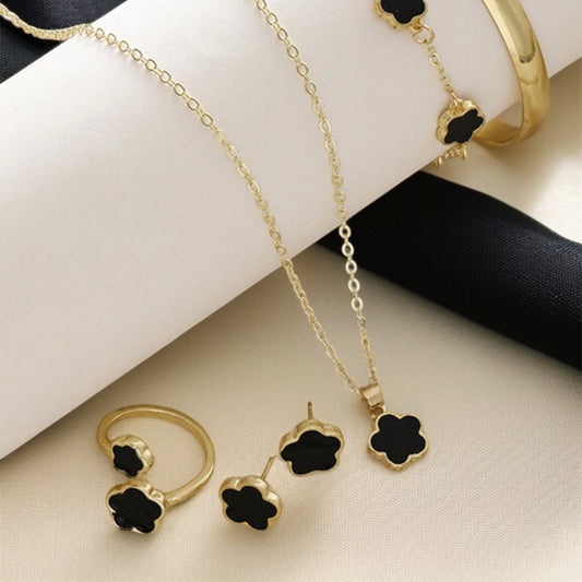 Set of 5 Black Clover Combo