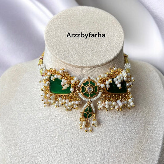 Green Stone Necklace Set