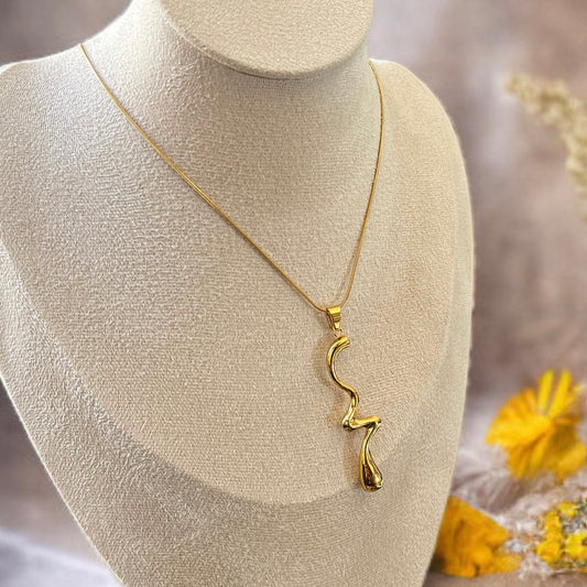 Twisted Teardrop Pendant Necklace