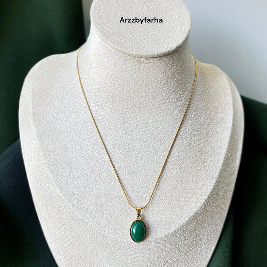 Forest Green Pendant Necklace