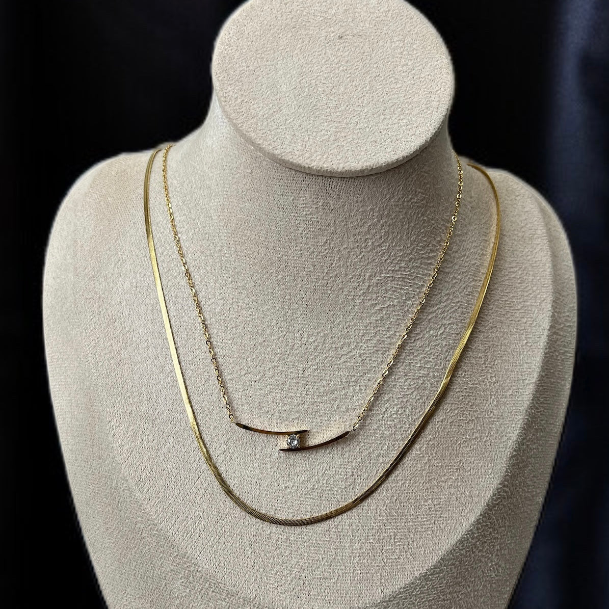 Double Chain Pendant Necklace