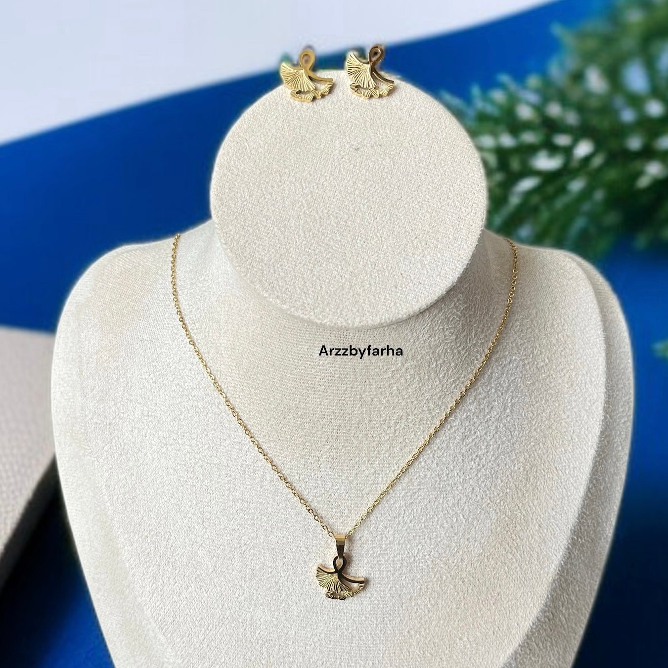 Hibiscus Pendant Studs Necklace Combo