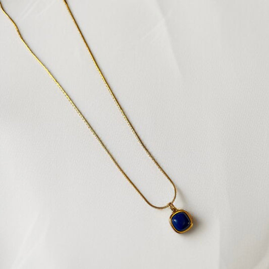 Blue Pendant Chain Necklace