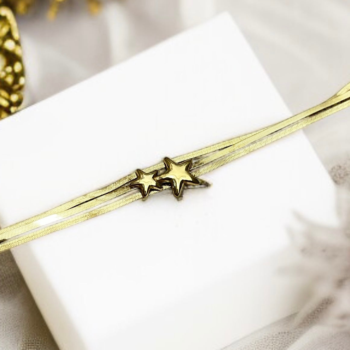 Star Gold Chain Bracelet