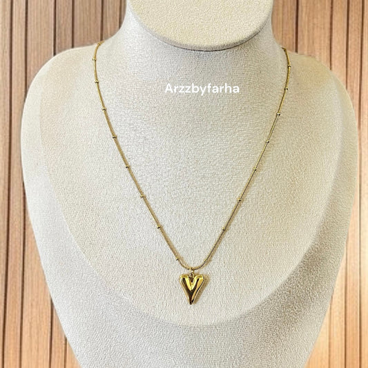 Heart Pendant Chain Necklace