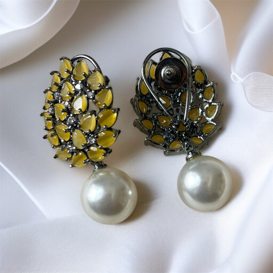 Pearl Drop Leaf Earrings