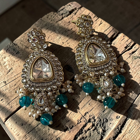Kundan Beaded Necklace Set