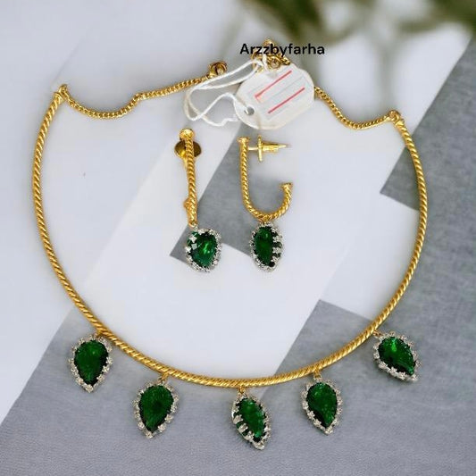 Statement Hasli Necklace Set