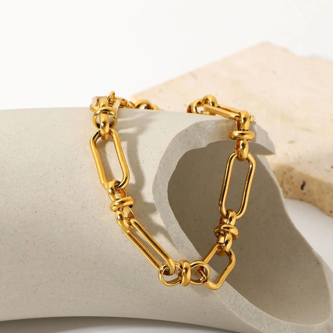 18k Gold Chain Bracelet