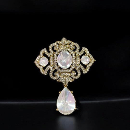 Janvi Kapoor Inspired Brooch