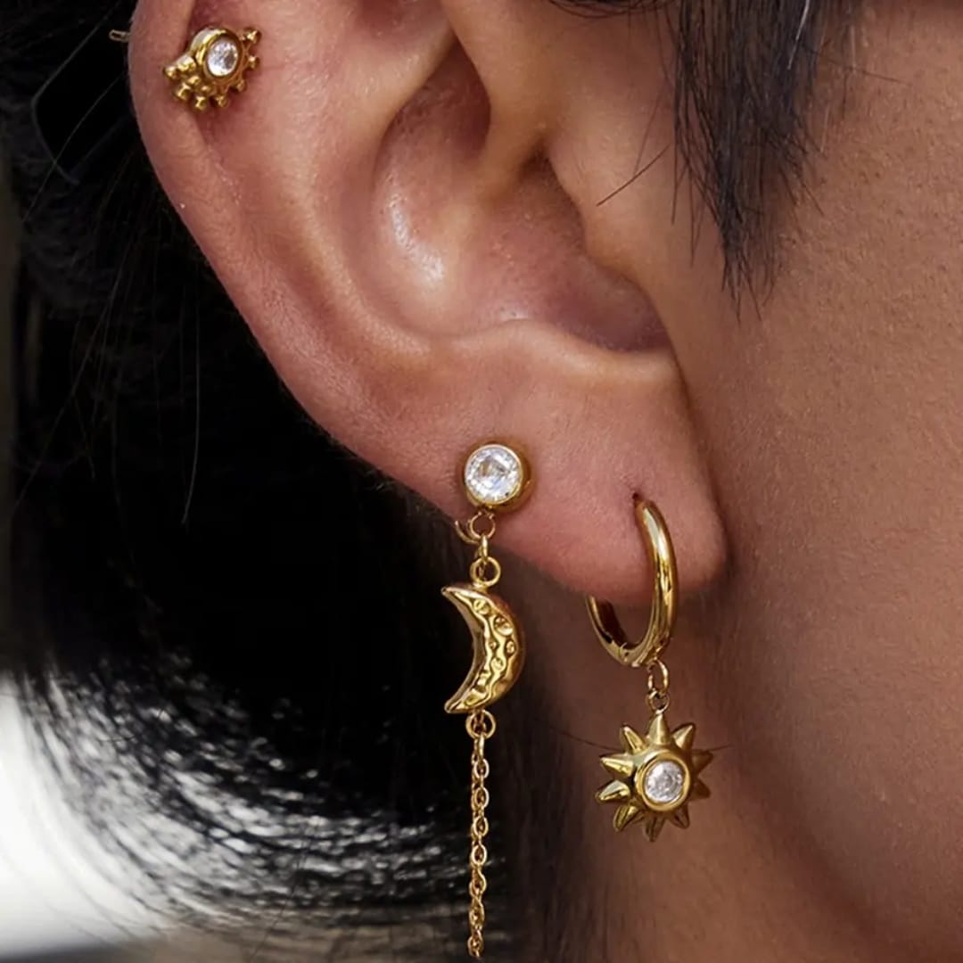 Discover the perfect blend of style and elegance with our Demi Fine Earrings ✨ Ideal for gifting or treating yourself!