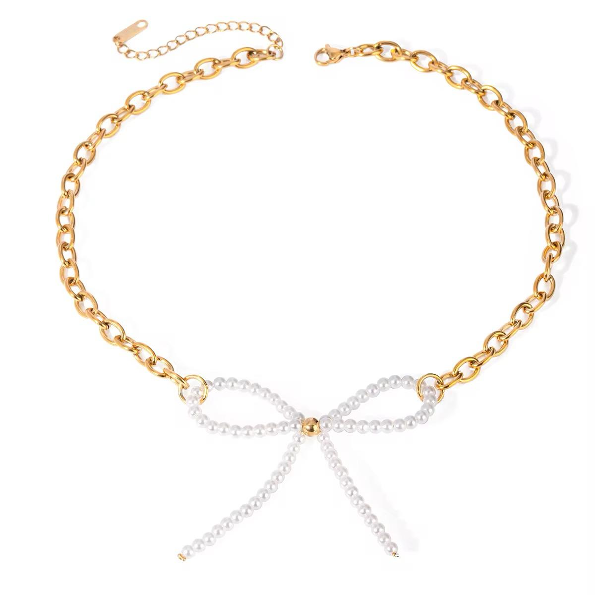 Luxe Pearl Bow Gold Necklace