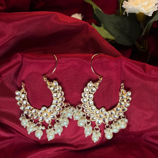 Off White Kundan Earrings