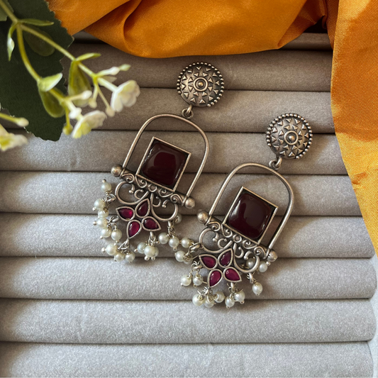 Aliza Dangler Earrings
