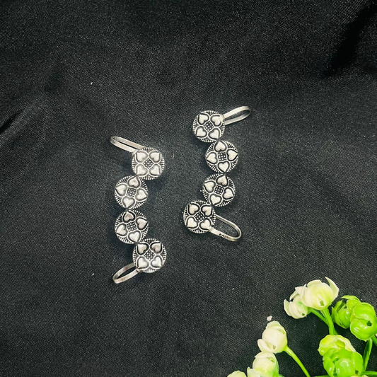 Oxidized Silver Earcuff earclips