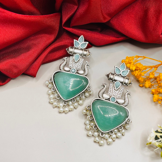 Monalisa Stone Silver Earring