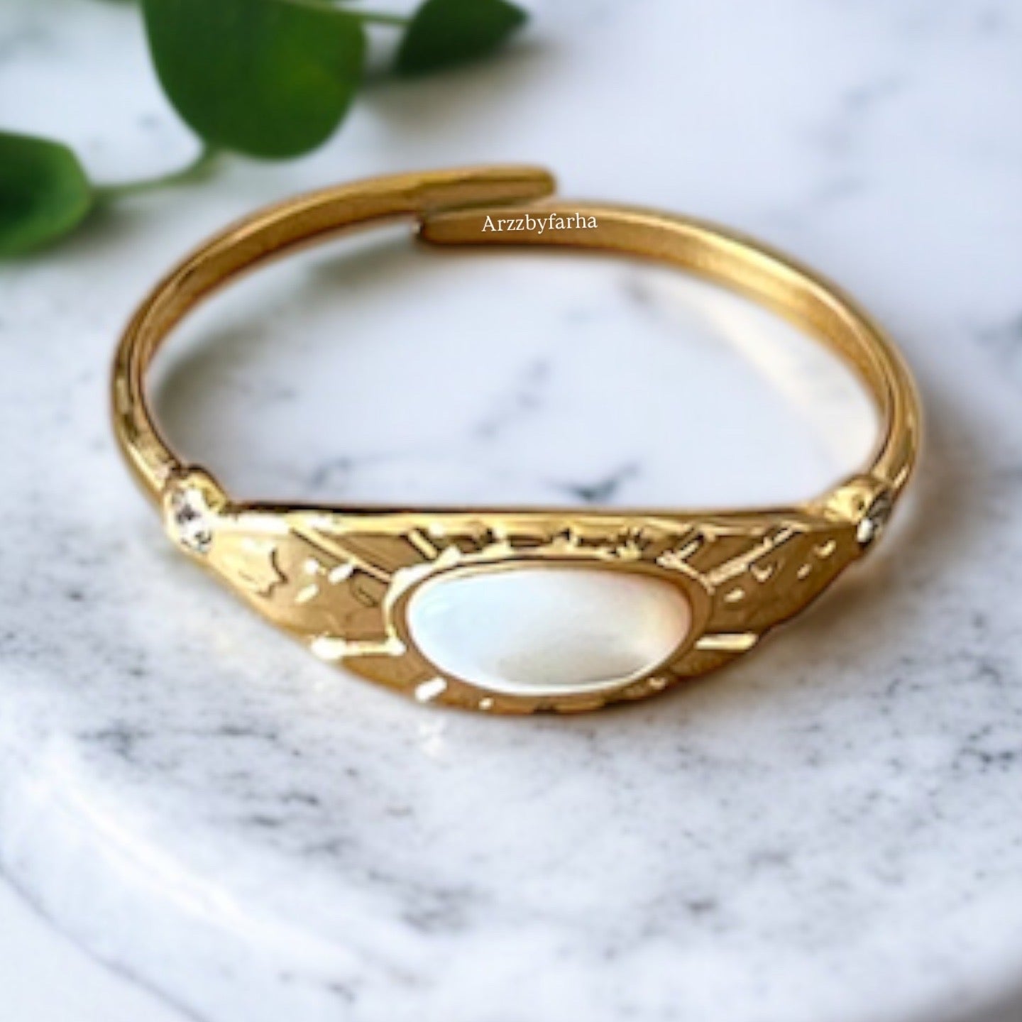 18K Gold Natural Shell Ring
