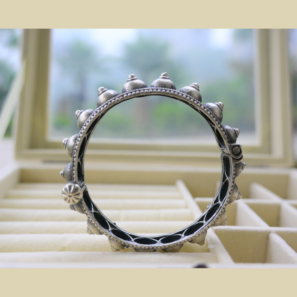 Oxidised Screwable Bangle