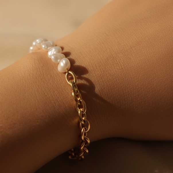 Pearl Gold Chain Bracelet