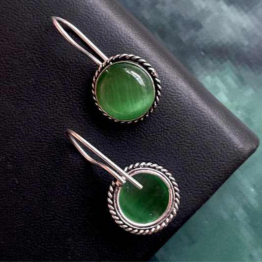 Monalisa Stone Hook Earring