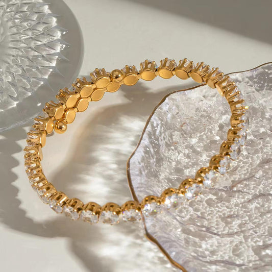 18K Gold Diamond Adjustable Bracelet