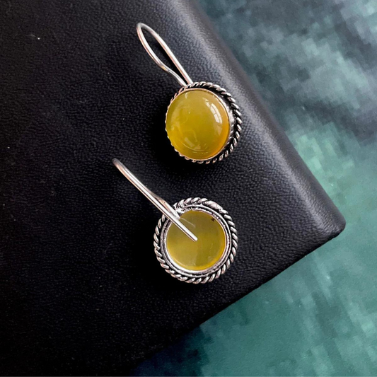 Monalisa Stone Hook Earring