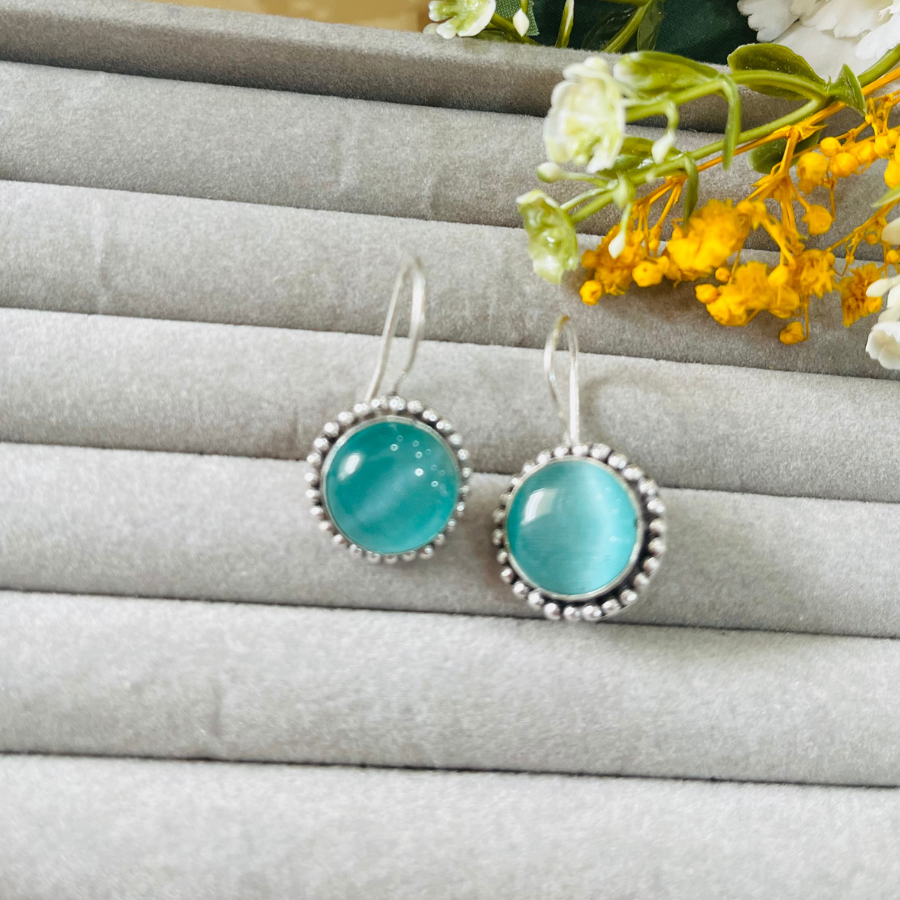 Monalisa Stone Hook Earring