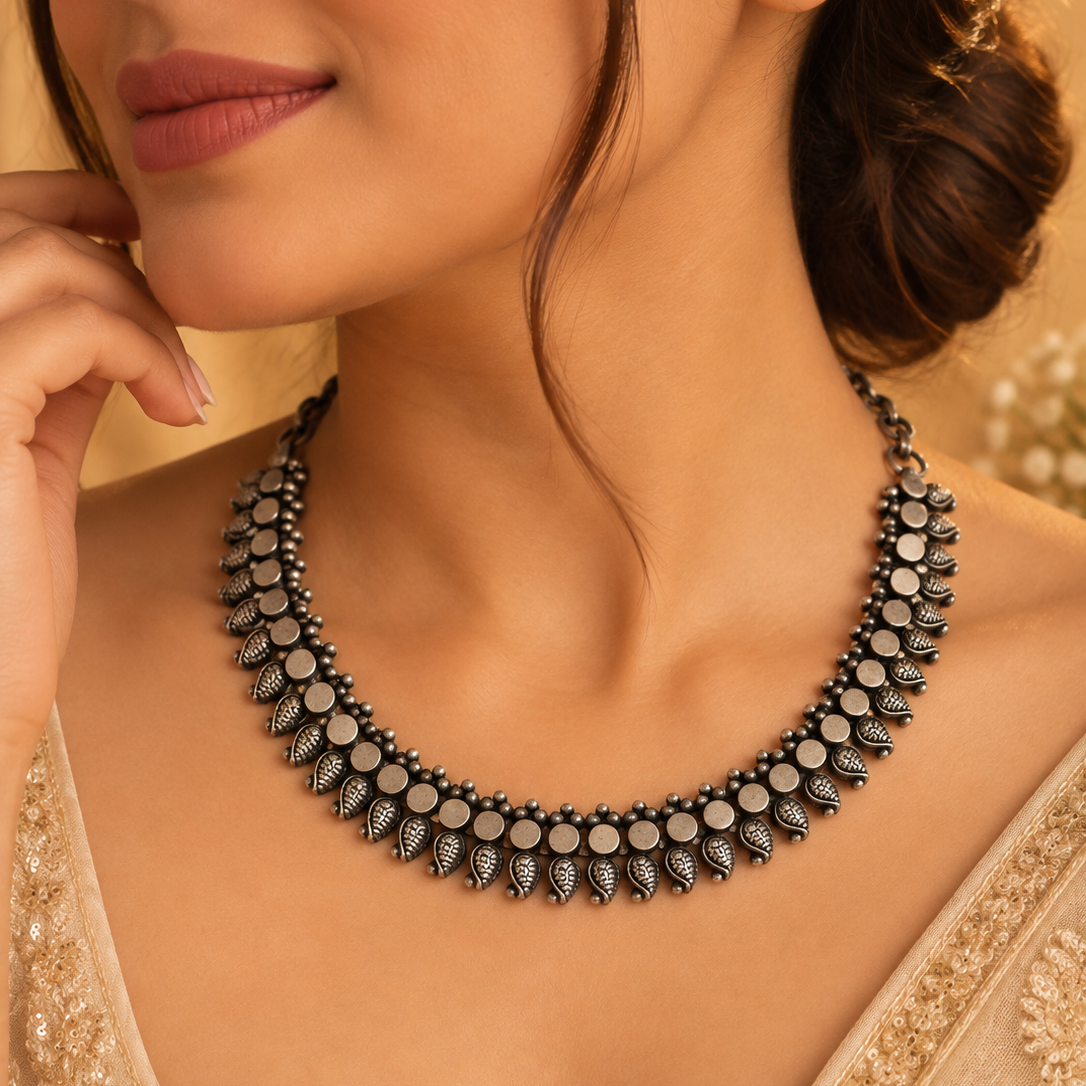 Silver Oxidised Sleek Necklace
