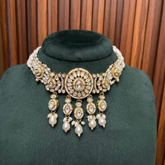 Kundan Choker Necklace Set