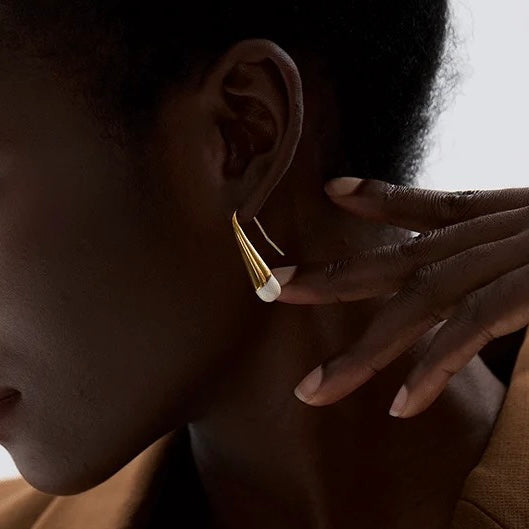 18k Gold White Enamel Drop Earrings