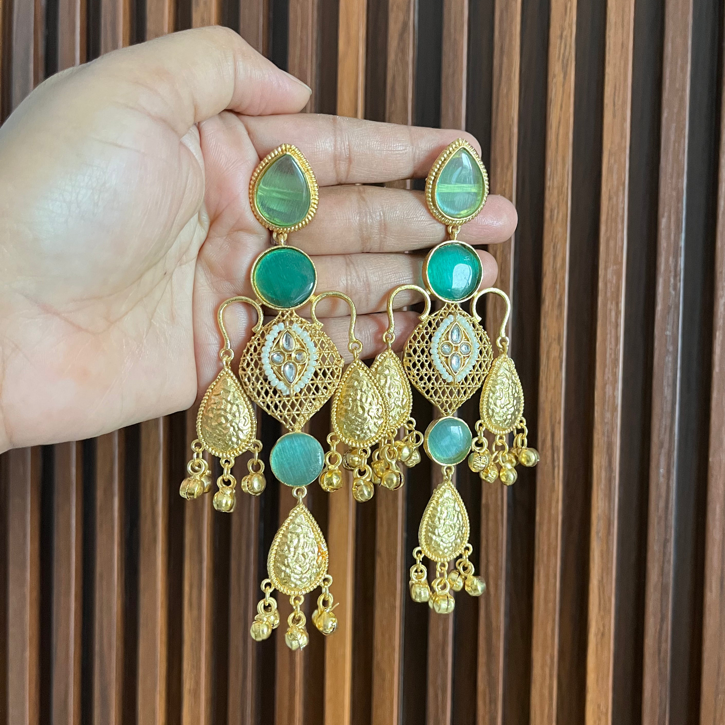 Stone Thappa Kashimiri Earrings