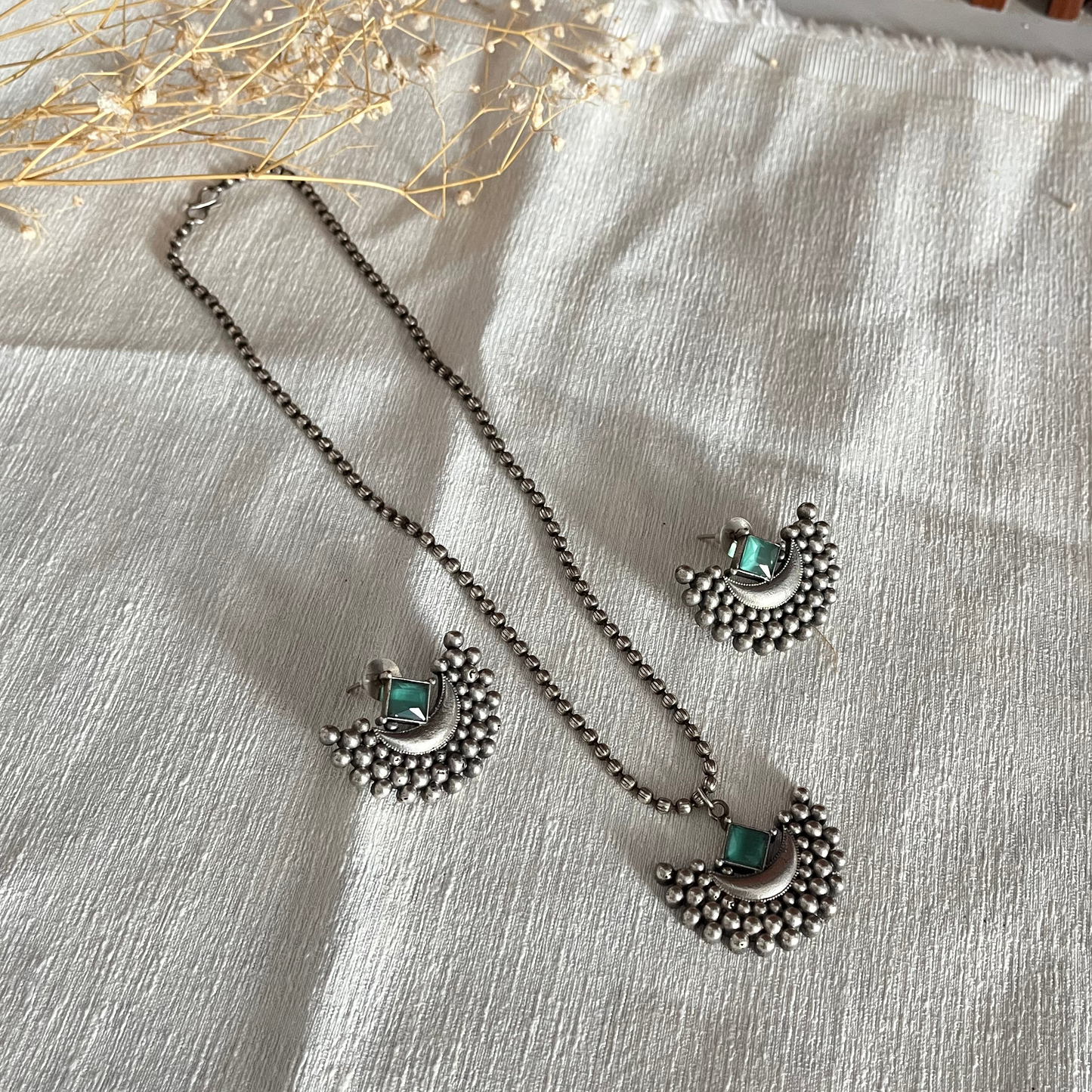 Silver Oxidised Pendant Necklace Set
