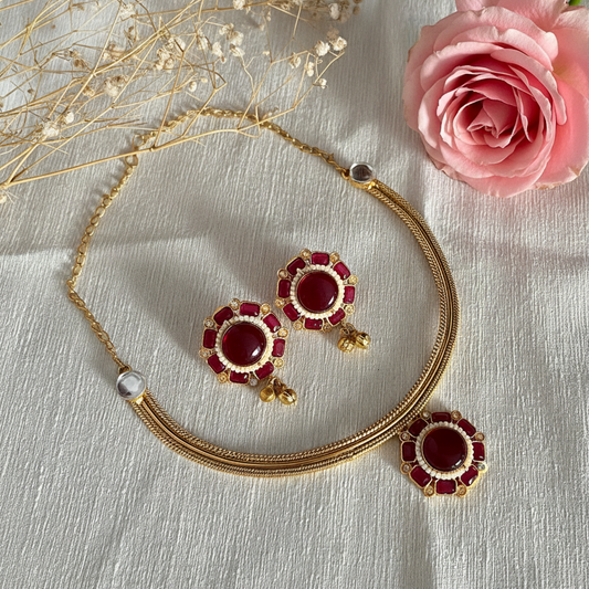 Flower Monalisa Stone Necklace Set