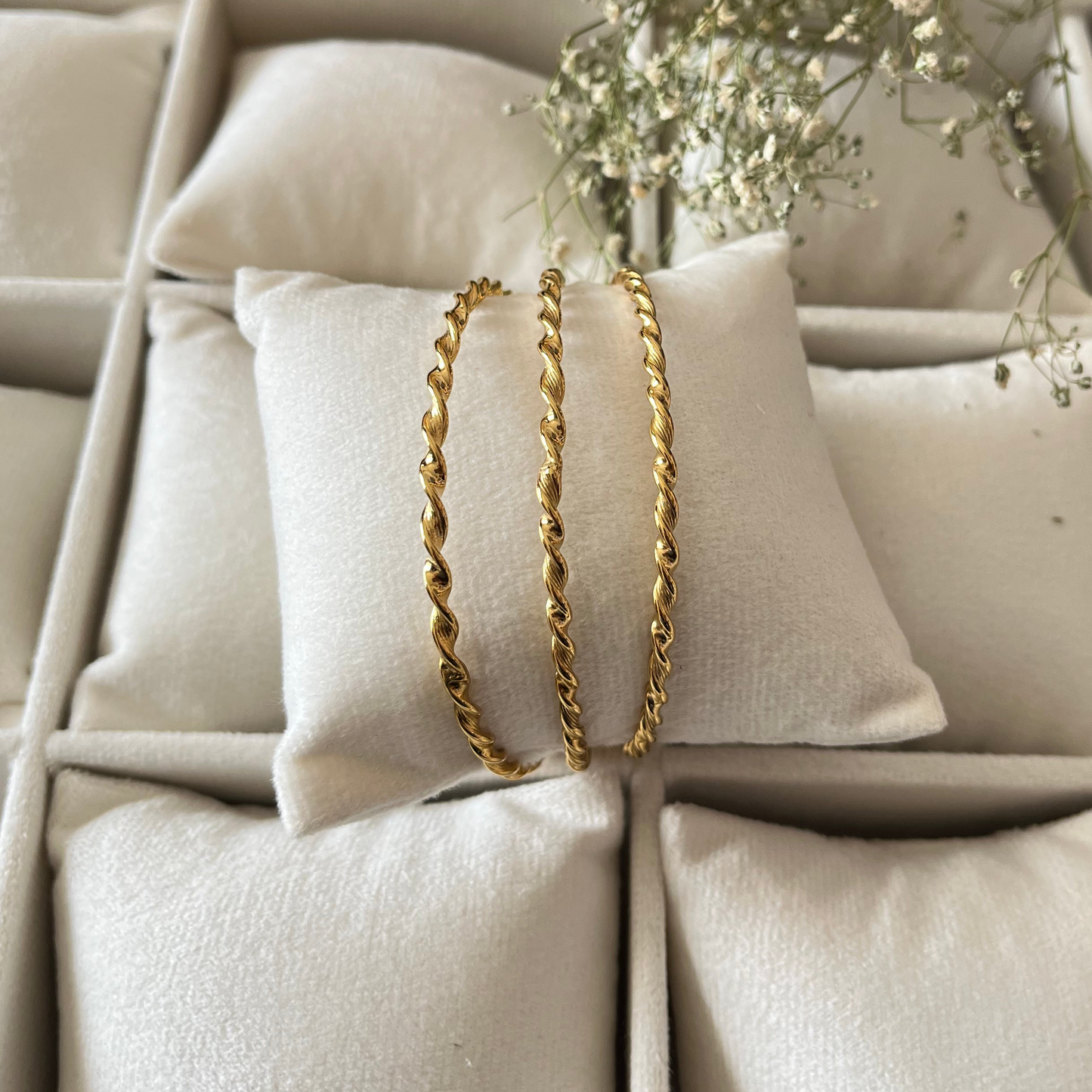 Set 3 Twisted Bangle Bracelet