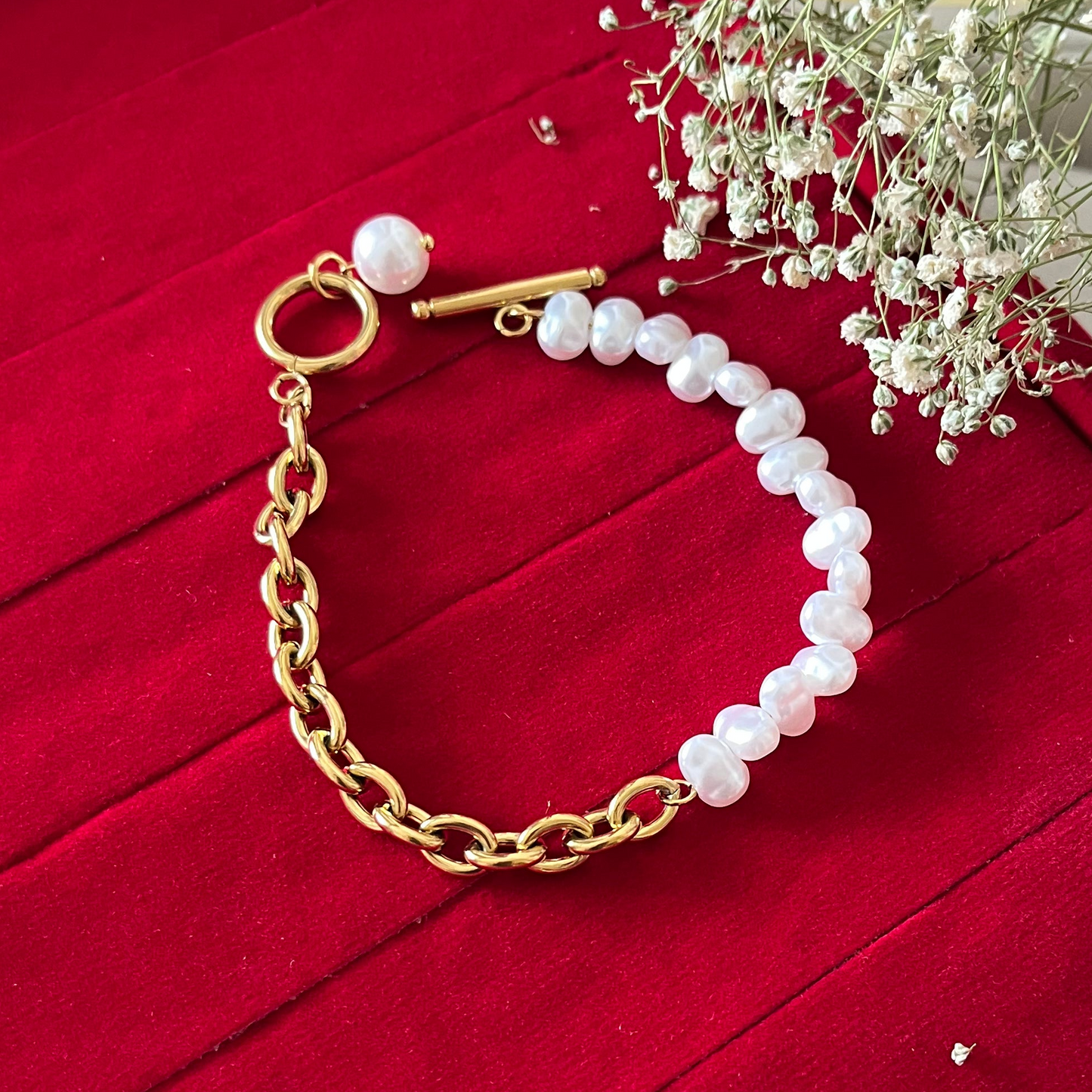 Pearl Gold Chain Bracelet